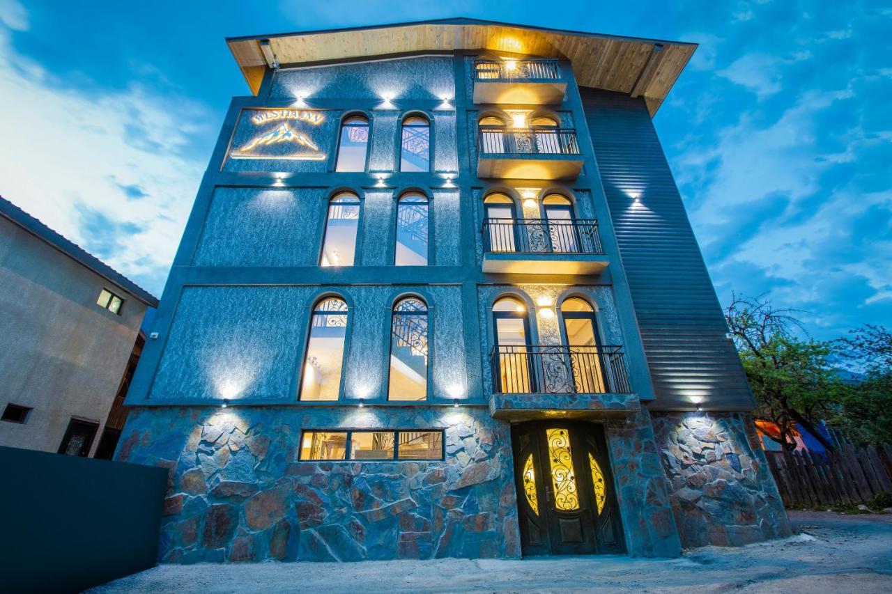 Hotel Mestia Inn Buitenkant foto